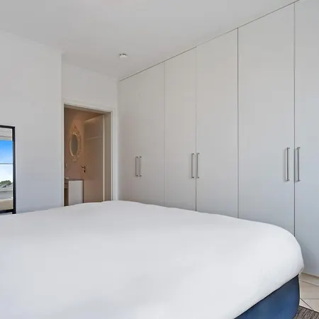 Modern 1br With Balcony & View Appartement Sanem